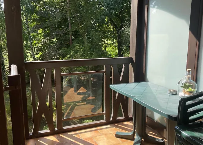 Avec Piscine - Du Golf